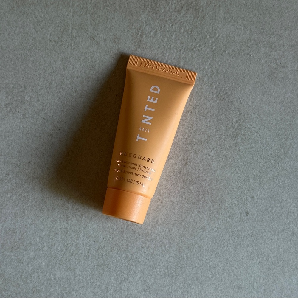 Live Tinted Hueguard 3-in-1 Mineral SPF 30 Sunscreen 0.5 oz